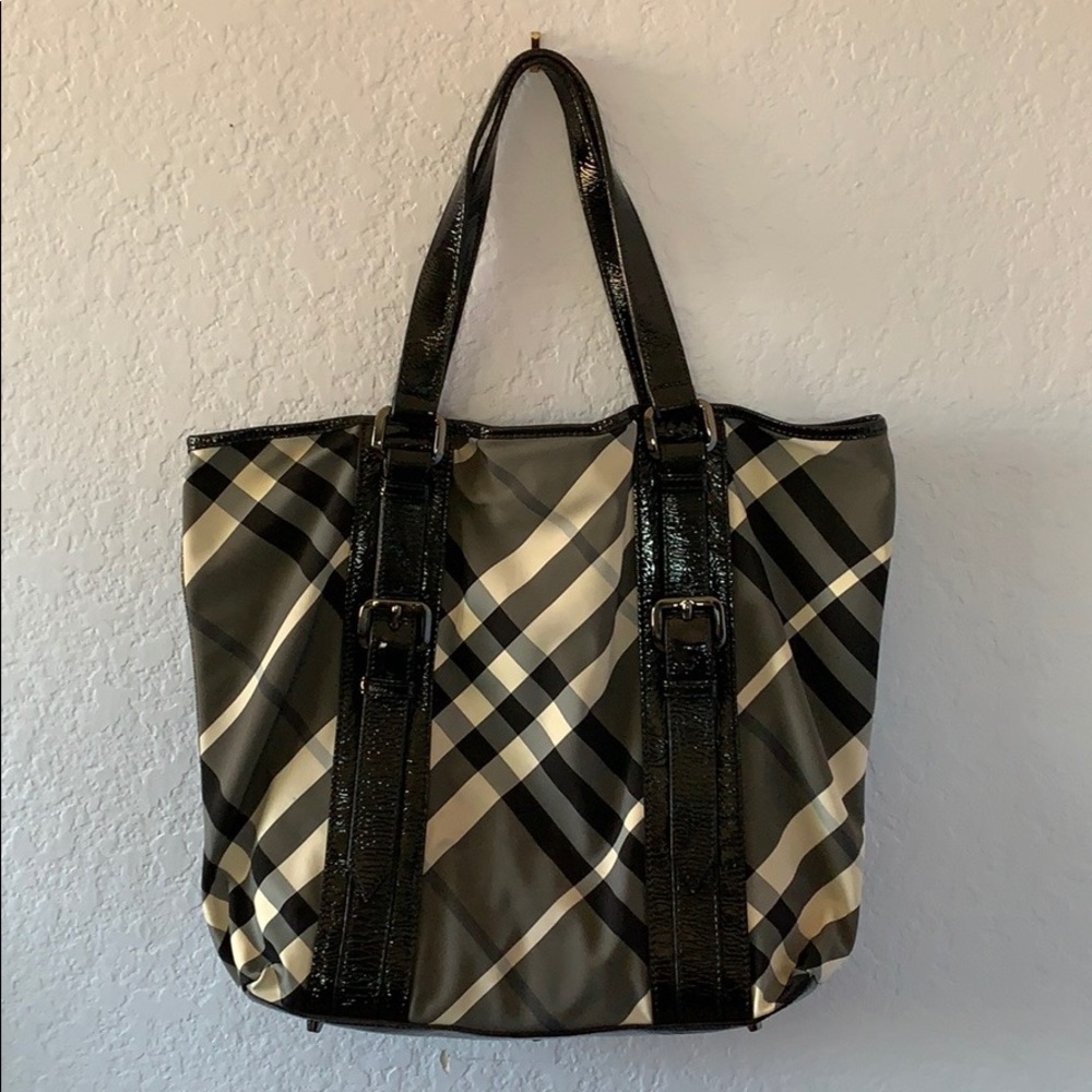 BURBERRY Black Beat Check Nylon Victoria Tote Bag